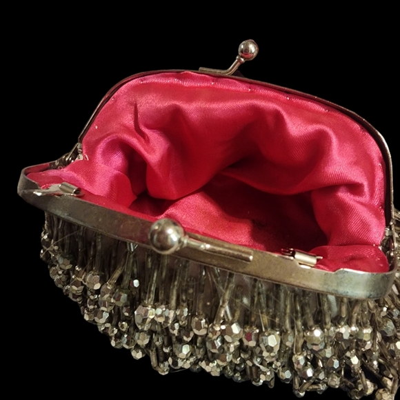 Vintage Paris Hilton purse - Picture 3 of 5